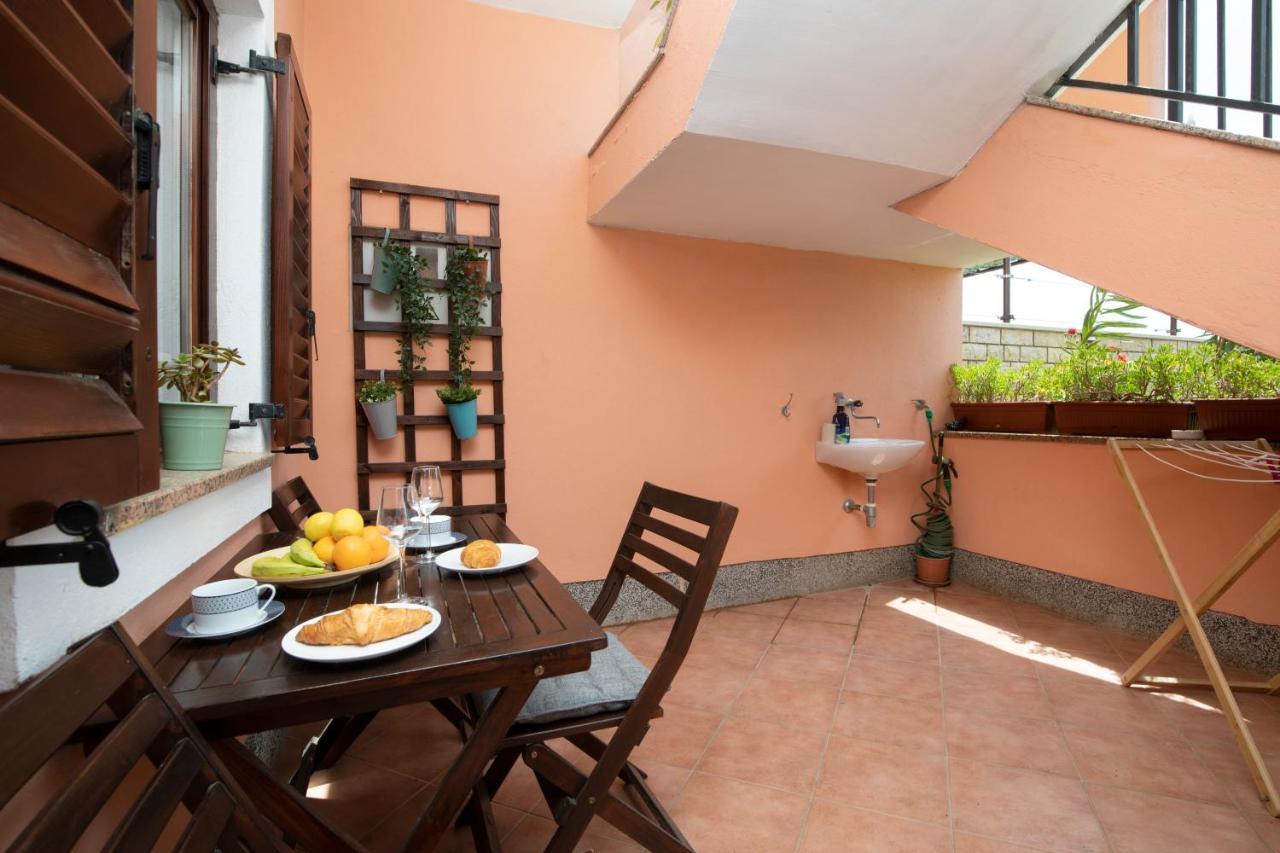Apartments Ingrid Pula Exterior photo
